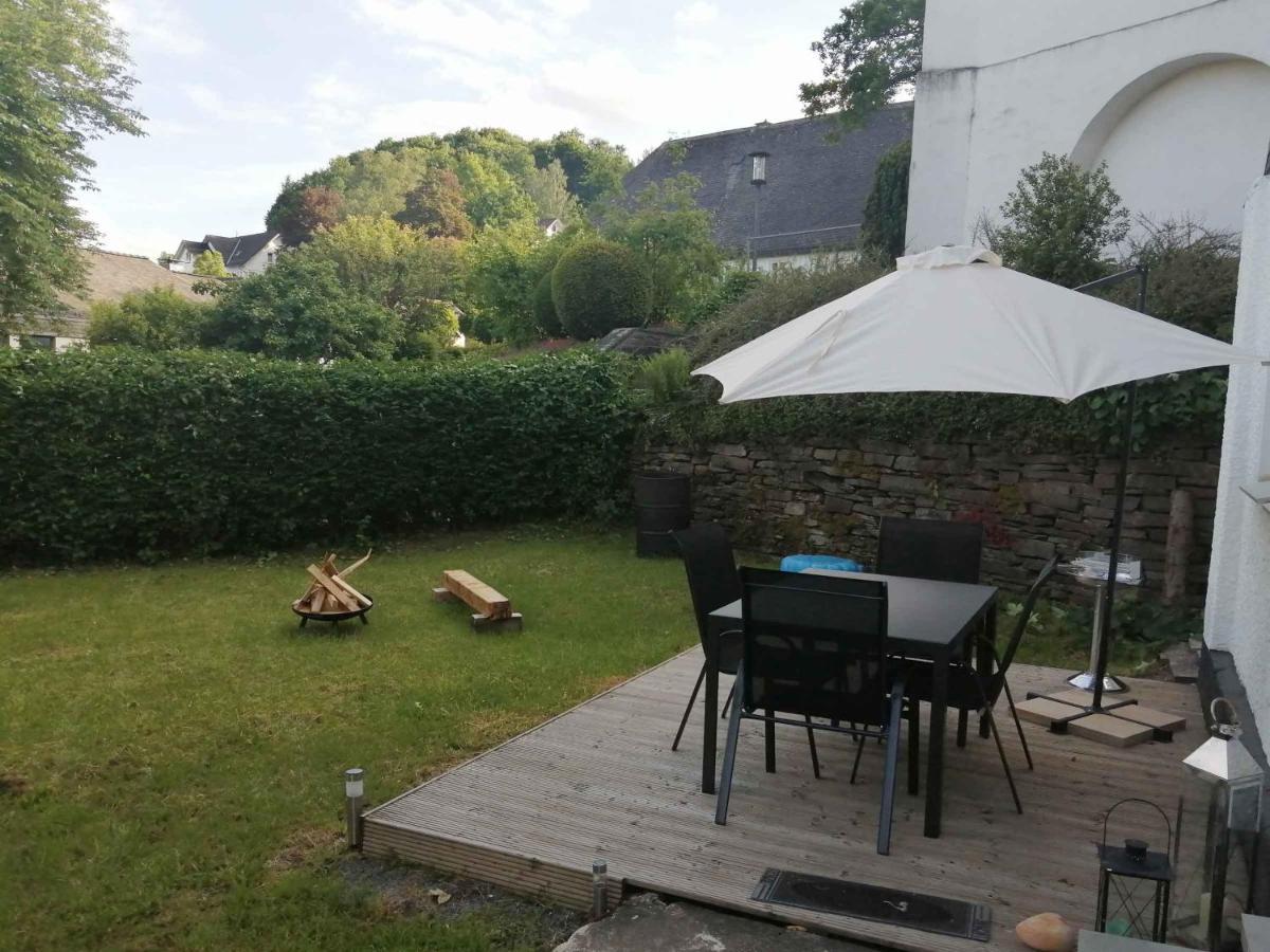 Ferienwohnung Am Kurpark Эслоэ Экстерьер фото